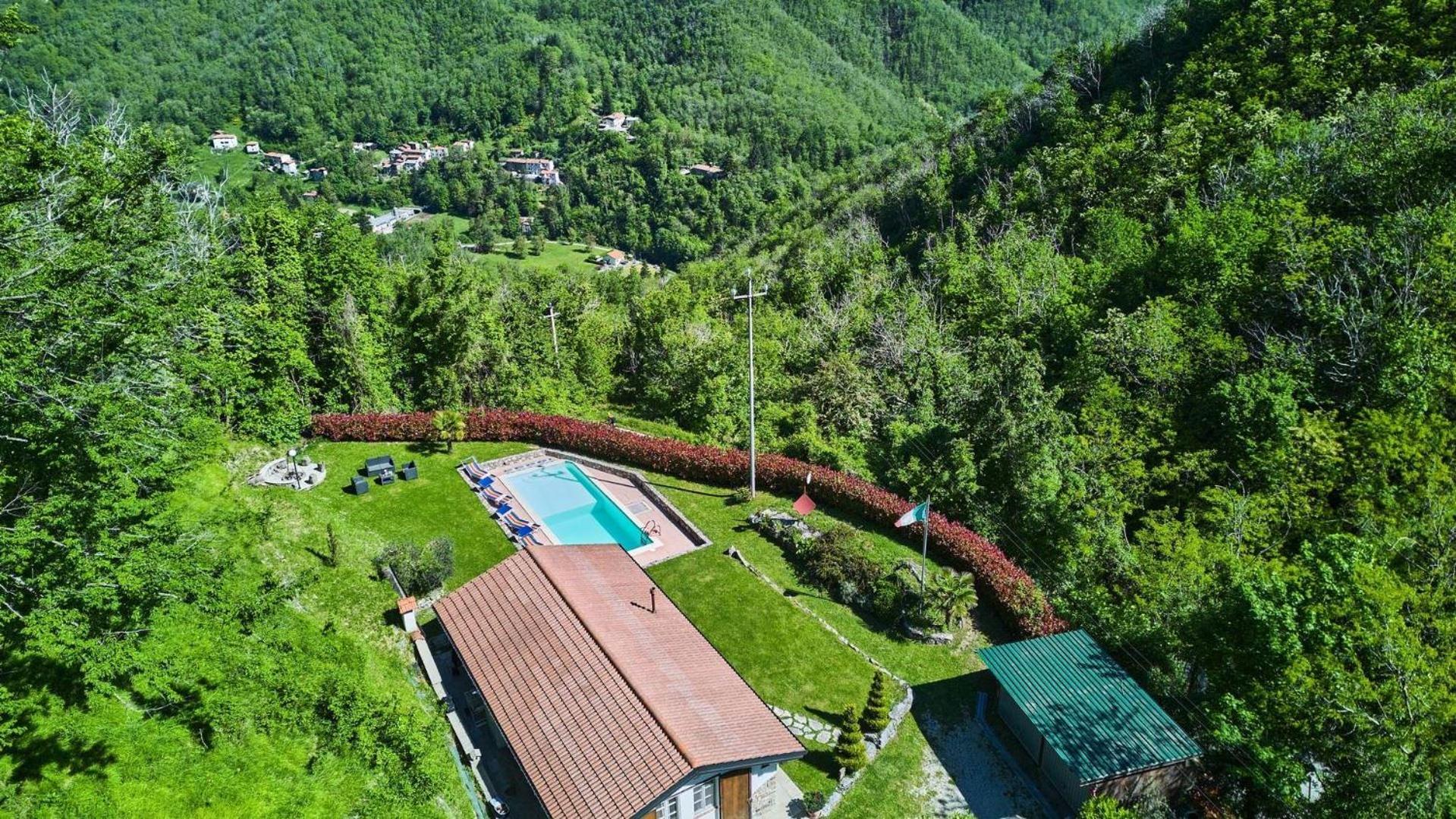 La Sella Villa Pescaglia ภายนอก รูปภาพ