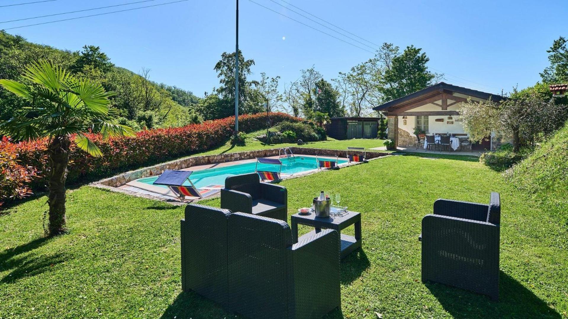 La Sella Villa Pescaglia ภายนอก รูปภาพ